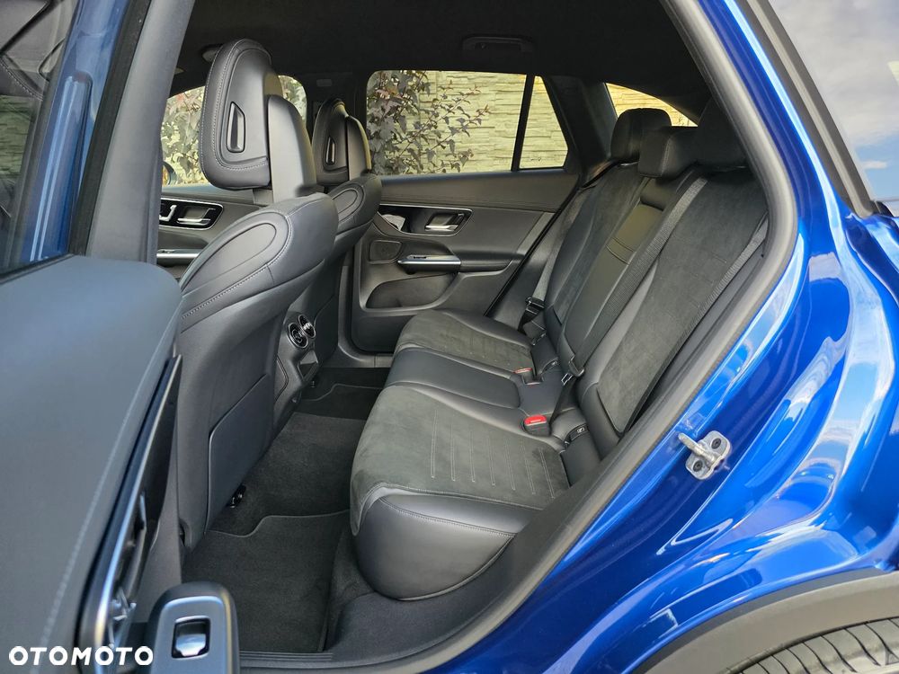 Mercedes-Benz GLC 300 mHEV 4-Matic AMG Line - 23