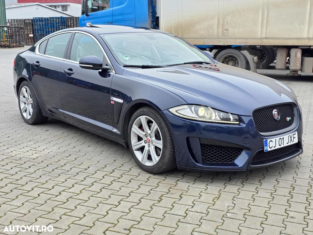 Jaguar XF 2.0 Turbo - 2