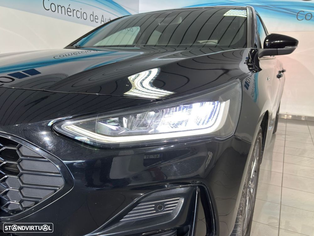 Ford Focus 1.0 EcoBoost MHEV ST-Line - 26