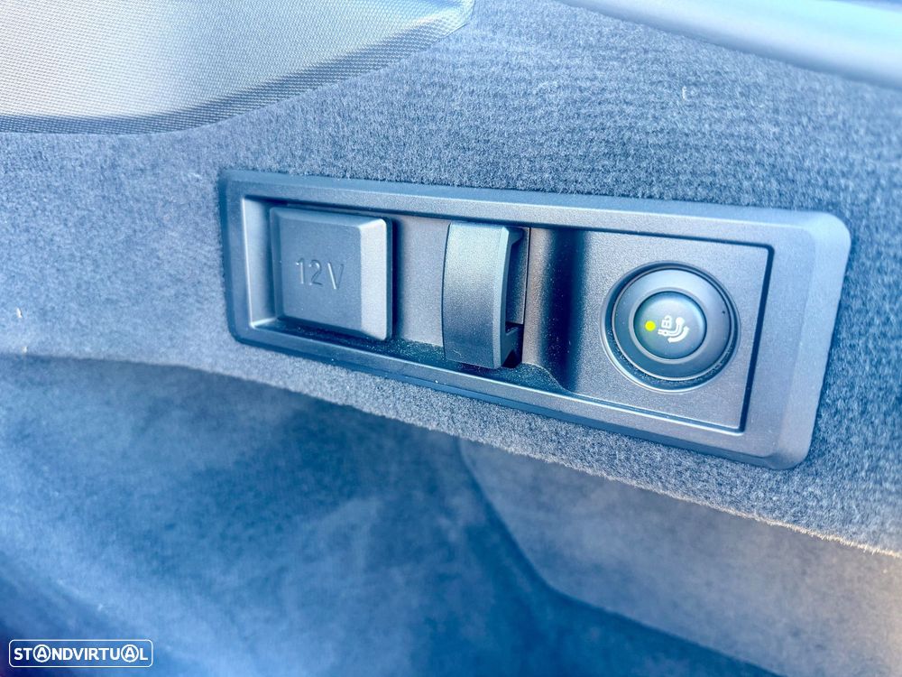BMW 420 Gran Coupé d Pack Desportivo M Auto — fotografia 3