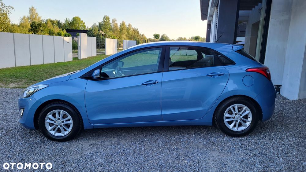 Hyundai i30 1.4 Premium - 6