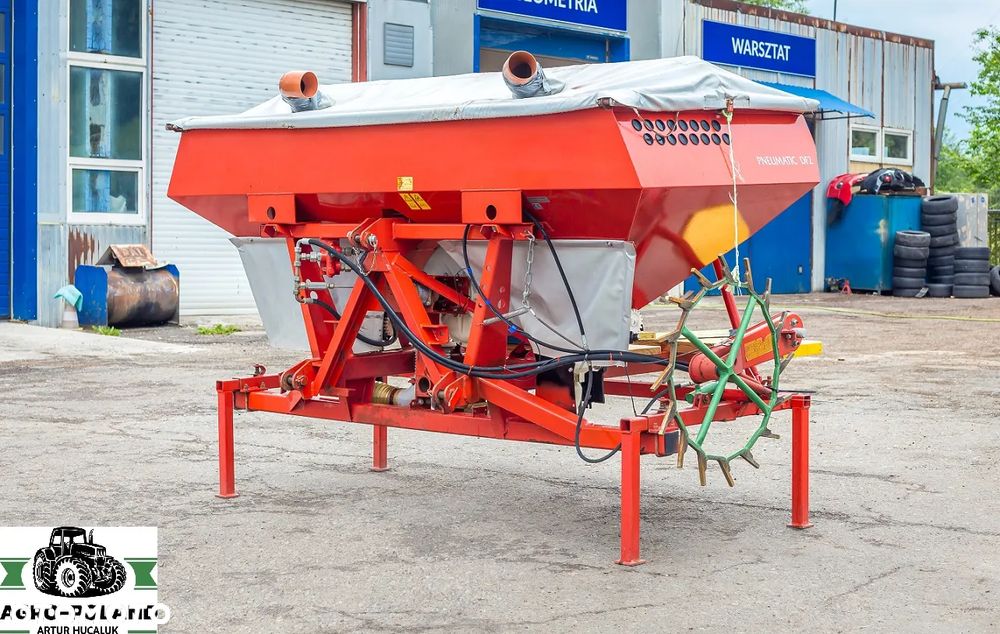 Kverneland KVERNELAND OPTIMA - 12 X 75 + ZBIORNIK NA NAWÓZAWÓZ - 12