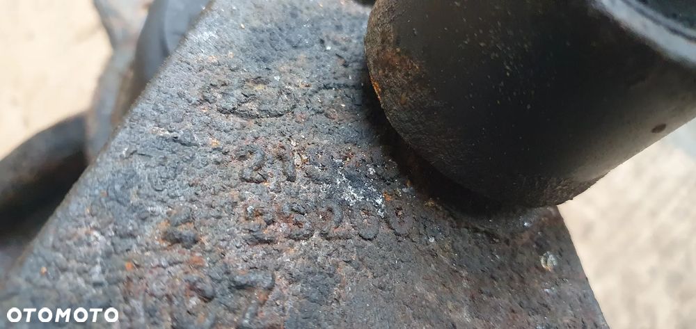 Łapa poduszka silnika Kia Sportage III 2.0 CRDI - 6