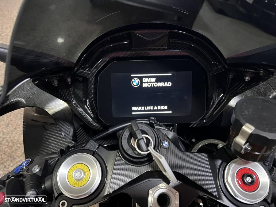 BMW M 1000 RR Competition Carbon - 30