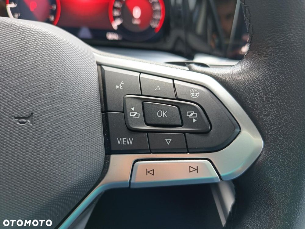 Volkswagen Golf Variant 1.5 eTSI mHEV Life DSG - 21