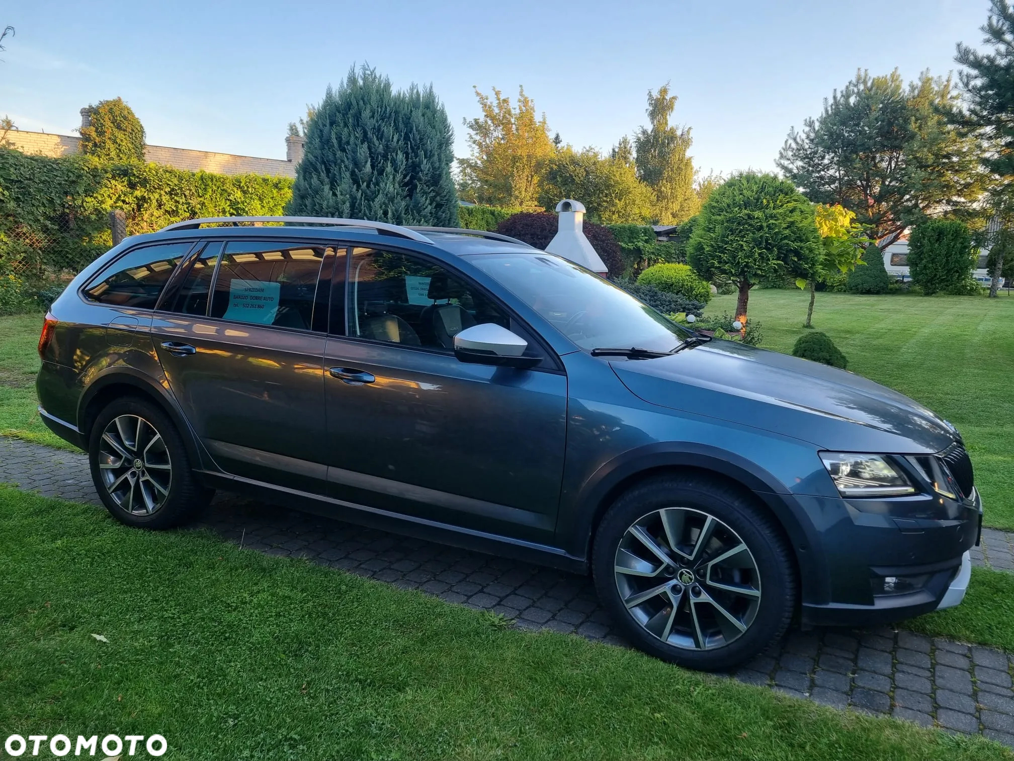 Skoda Octavia Scout 2.0 TDI 4x4 DSG - 3