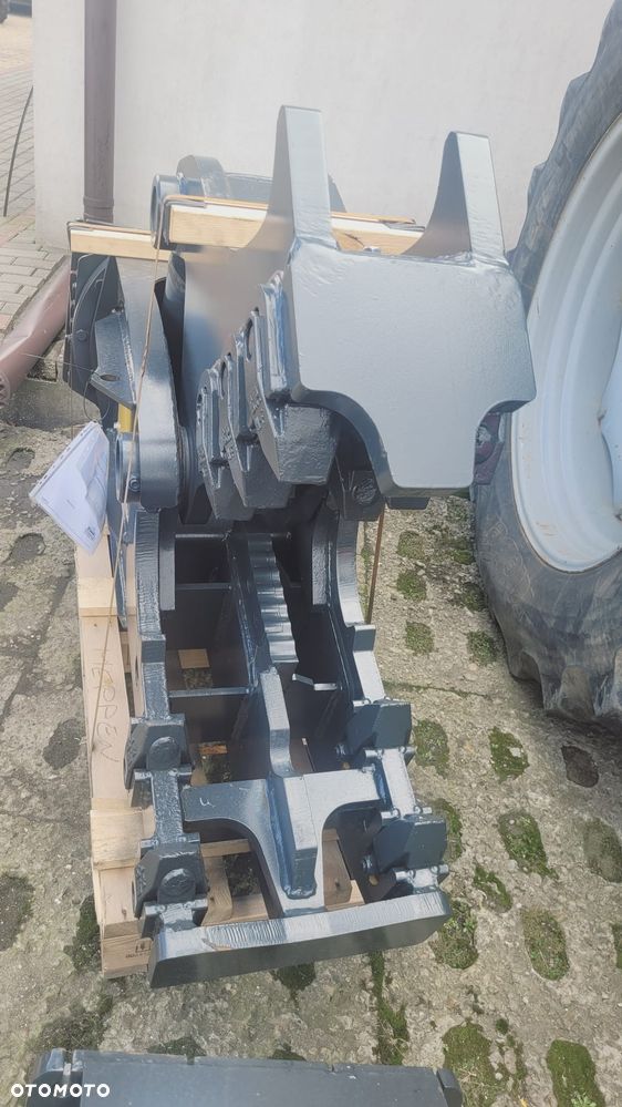 Szczęka wyburzeniowa, HAMMER MUSTANG RH 15 gryzak, hydrauliczna obrotowa - 2