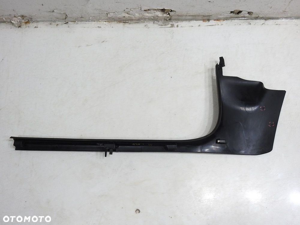 Audi OE 8E0867272 - 3