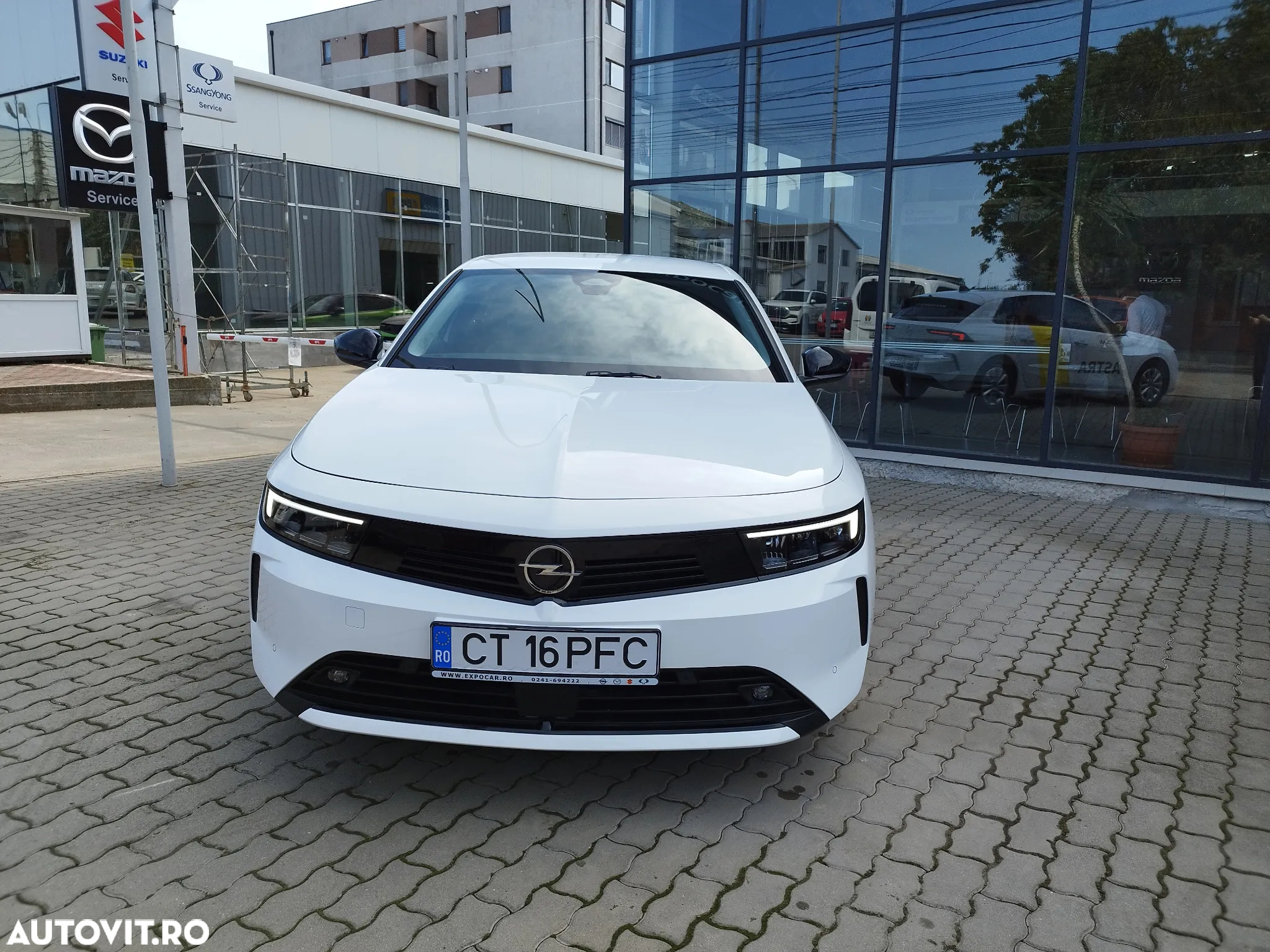 Opel Astra 1.2L Turbo Start/Stop AT8 Business Edition - 13