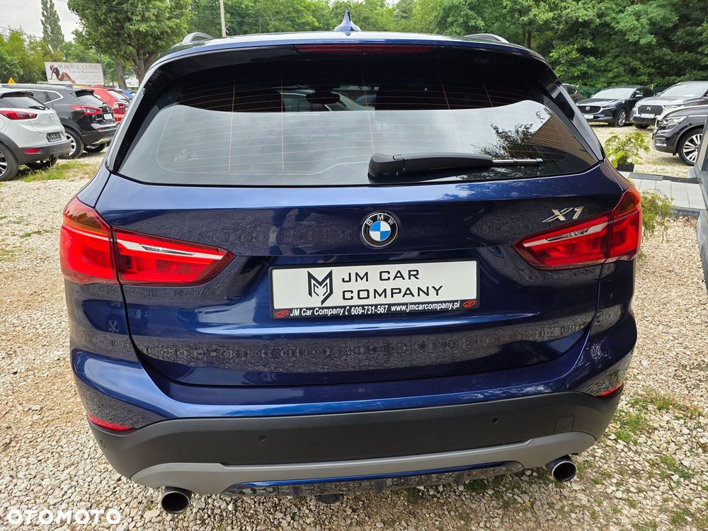 BMW X1 - 10