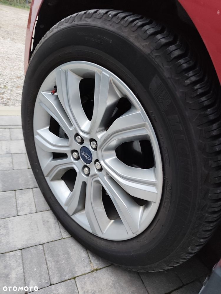 Ford Edge - 12