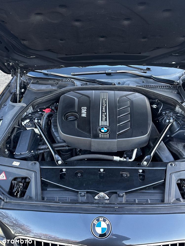 BMW Seria 5 520d Luxury Line - 16