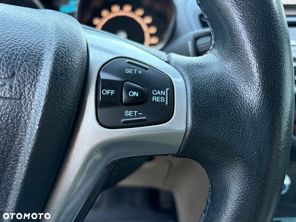 Ford B-MAX 1.0 EcoBoost Titanium X ASS - 24
