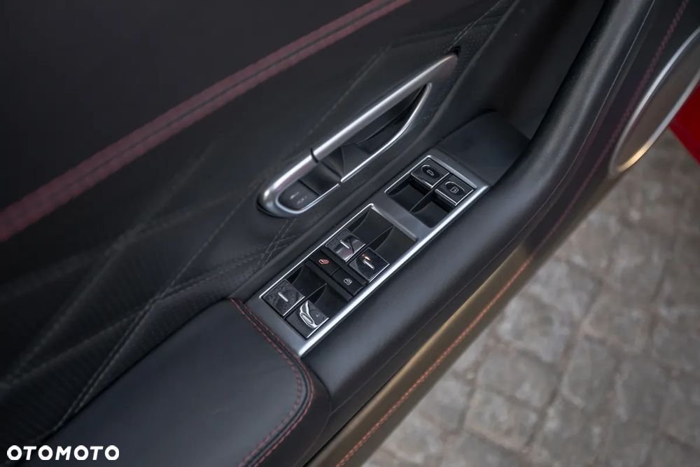 Bentley Continental GT - 24