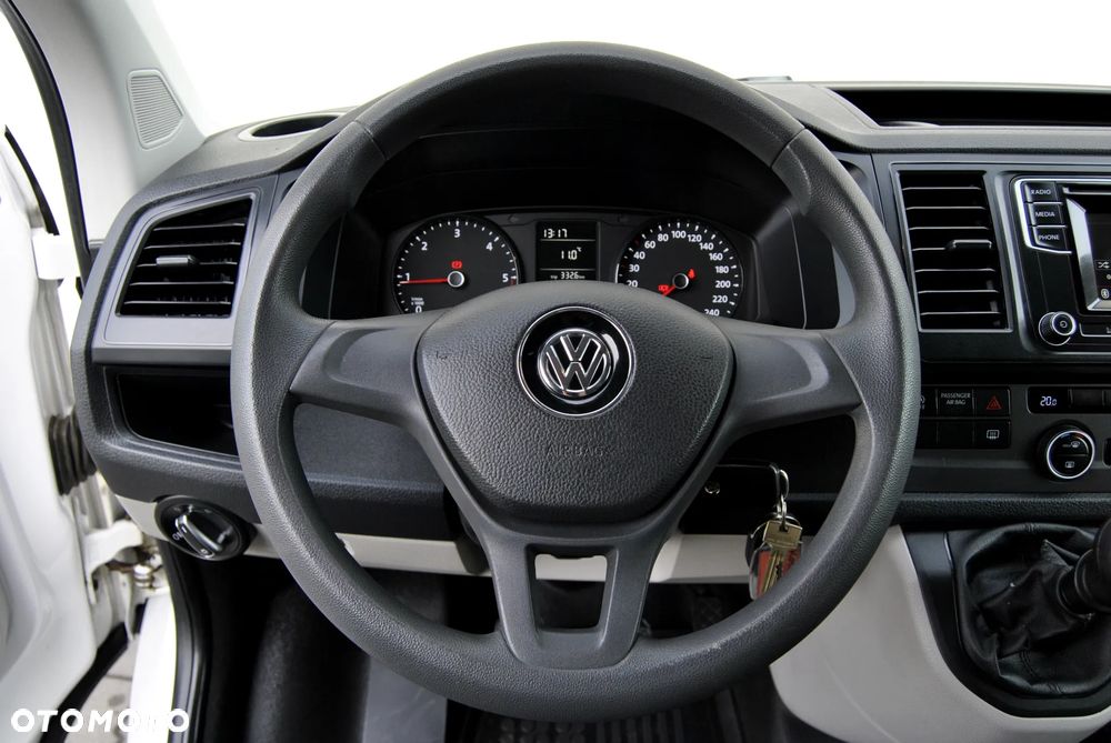 Volkswagen Caravelle L1 Comfortline Mixt - 27