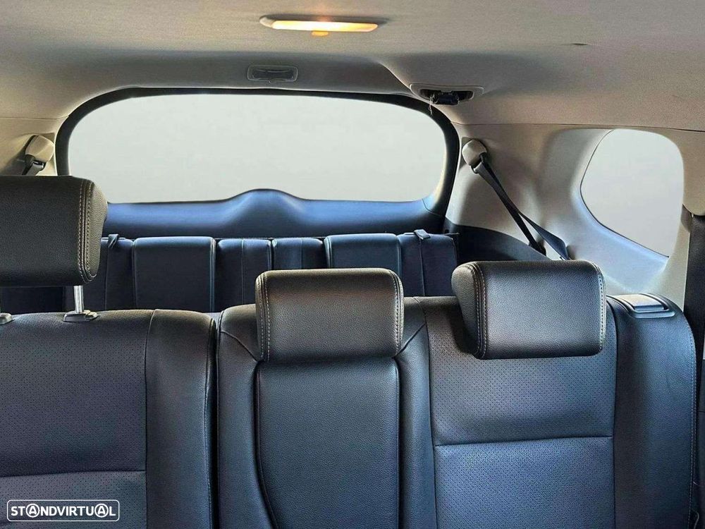 Mitsubishi Outlander 2.2 DI-D Intense+ - 16