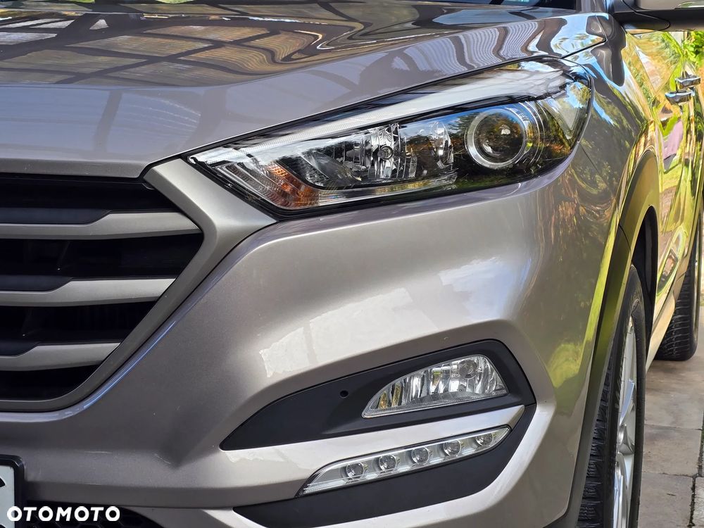 Hyundai Tucson ver-1-7-crdi-bluedrive-classic-2wd-dct - 32