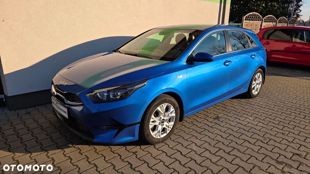 Kia Ceed 1.5 T-GDI M - 4