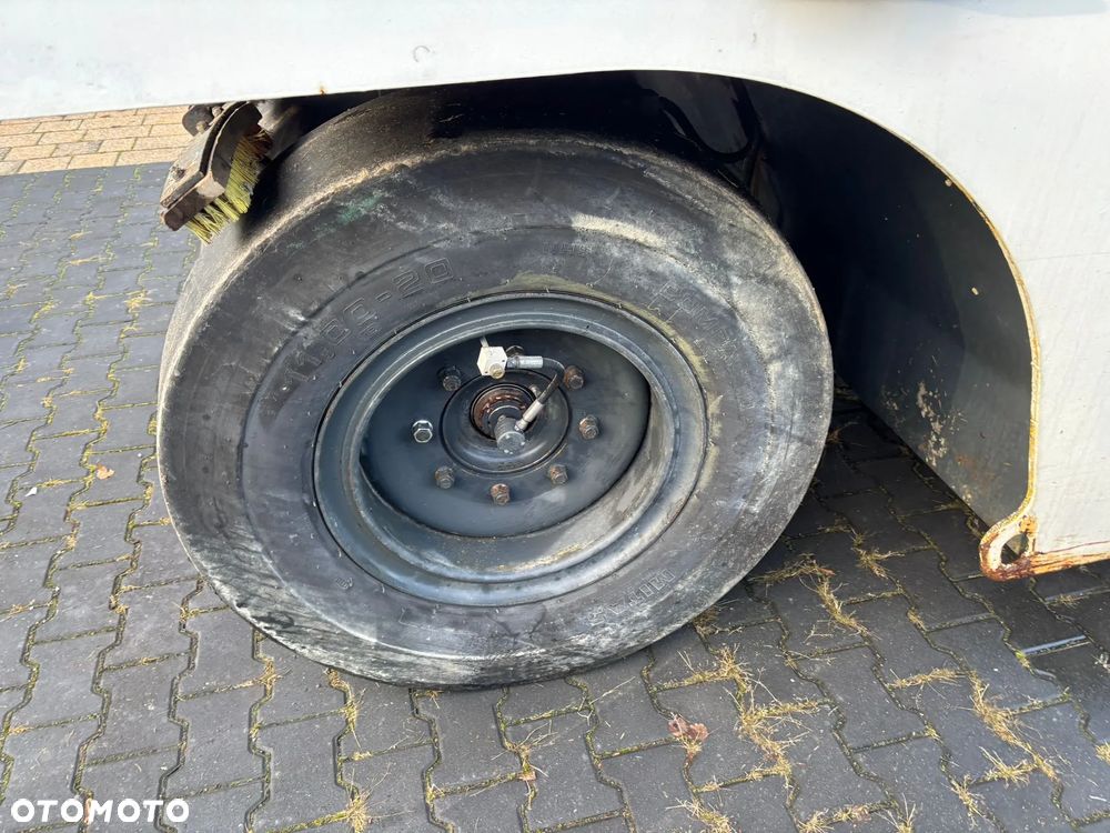 Bomag BW24R guma guma 2005r 4+4 koła pompowanie 2kierownice - 10