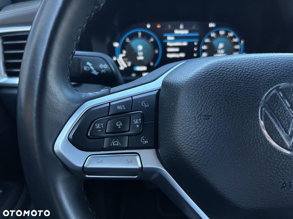 Volkswagen Amarok - 18