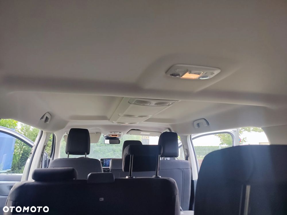 Peugeot Traveller 2.0 BlueHDi Long Business EAT8 - 14