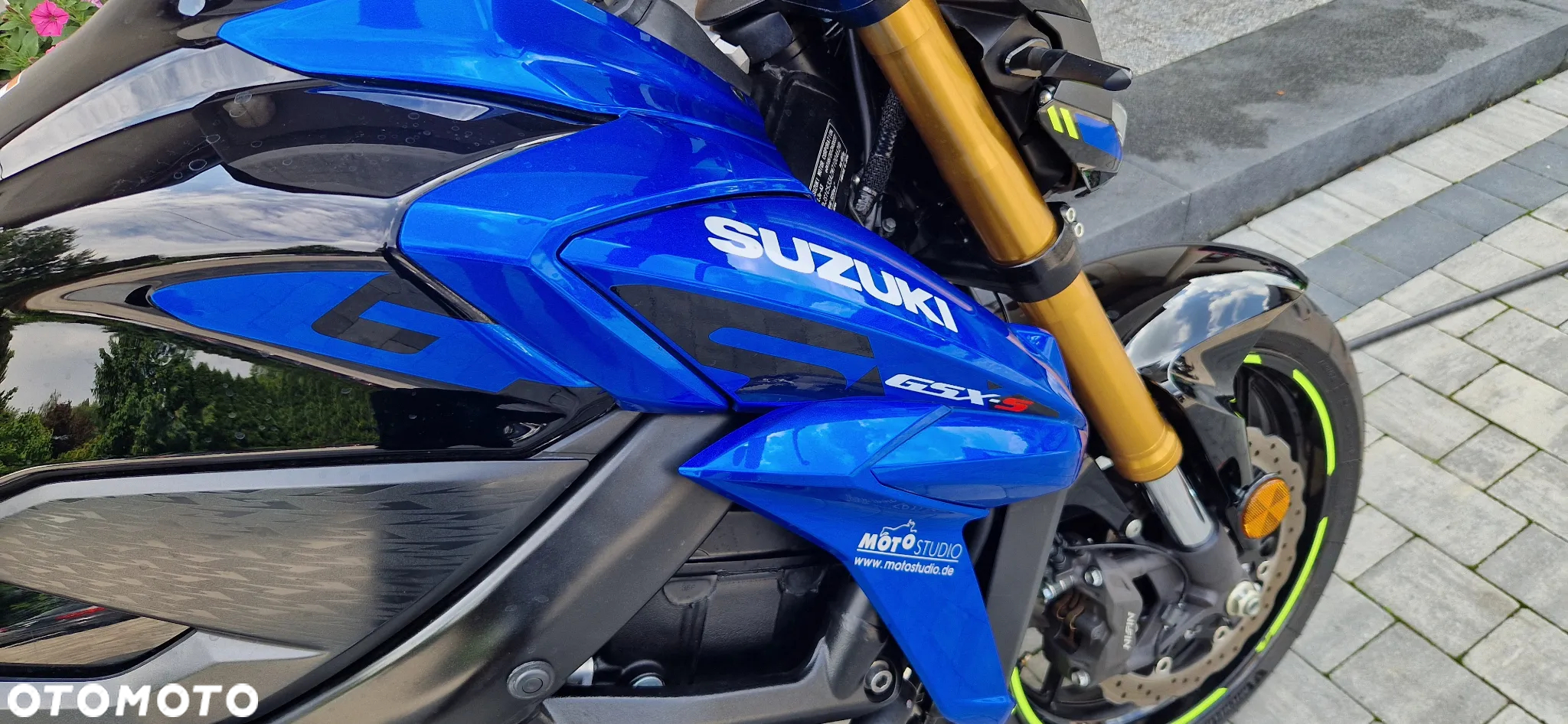 Suzuki GSX - 7