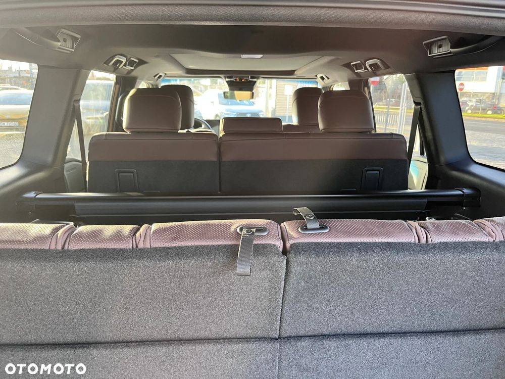 Toyota Land Cruiser - 11