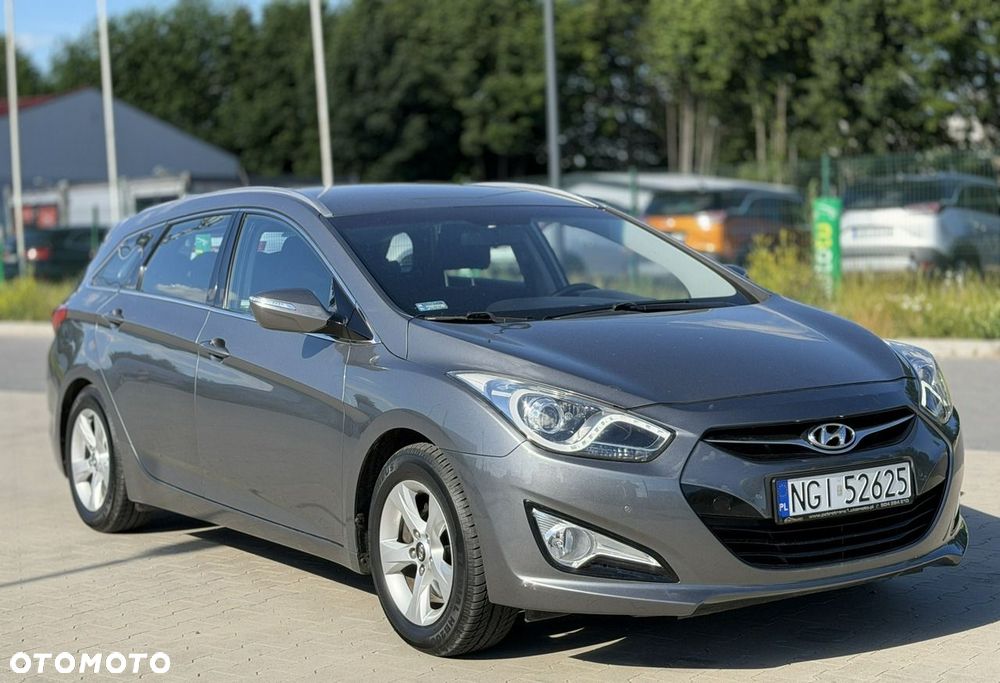 Hyundai i40 Kombi blue 1.7 CRDi Family - 11