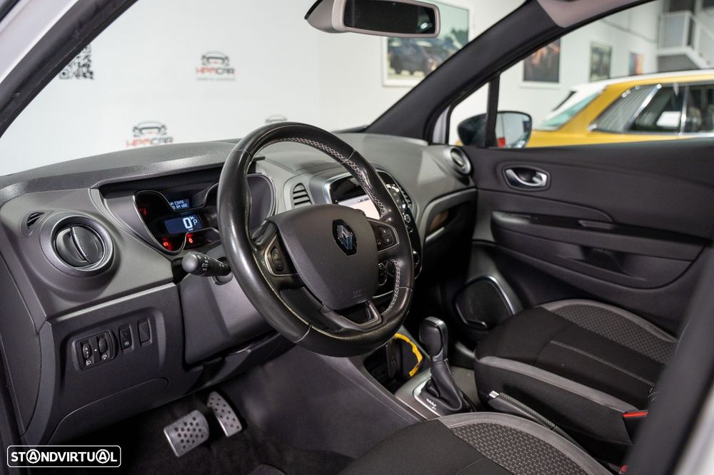 Renault Captur 1.2 TCe Exclusive EDC - 23