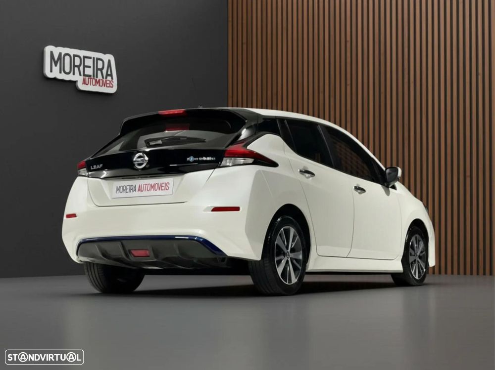 Nissan Leaf - 4