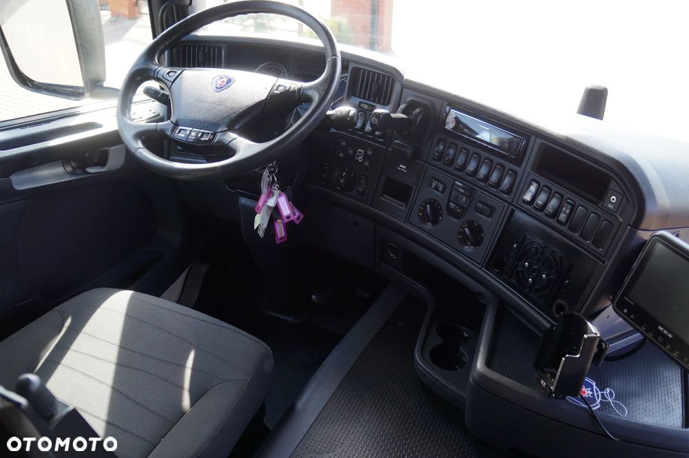 Scania G 450 6x2 CHŁODNIA KONTENER 8.45 m 21 PALET OŚ SKRĘTNA WINDA - 21