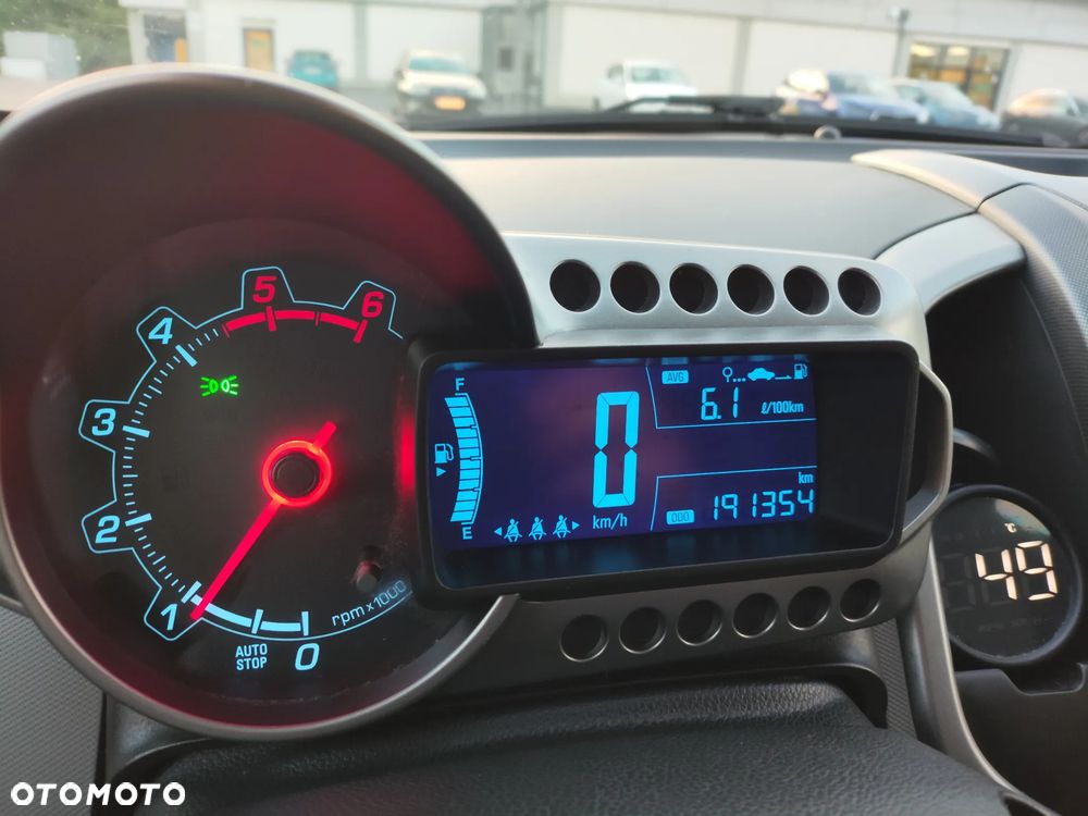 Chevrolet Aveo 1.3 D LTZ - 23