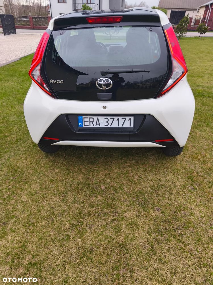 Toyota Aygo 1.0 VVT-i Color Edition - 3