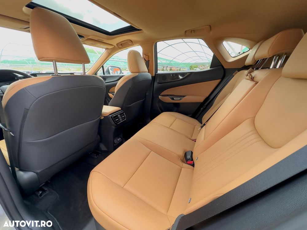 Lexus Seria NX 450h+ E-FOUR Luxury Line - 18