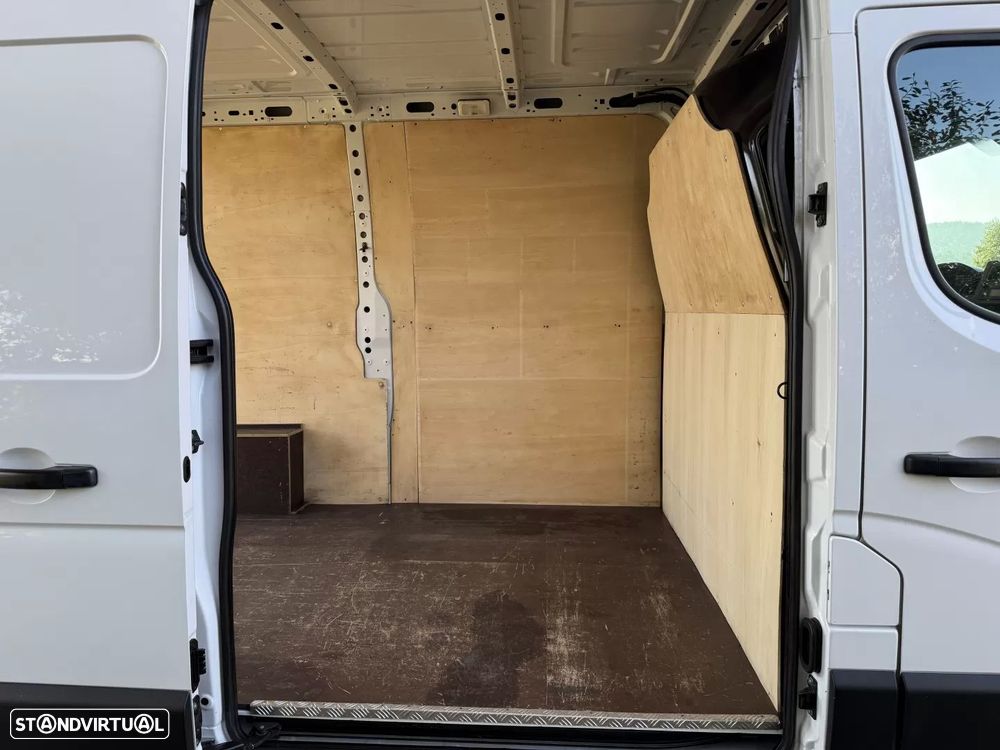 Renault Master 2.3 Bluedci L2H2 3.5t - 12
