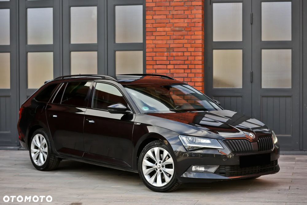 Skoda Superb 2.0 TDI 4x4 DSG Sportline - 5
