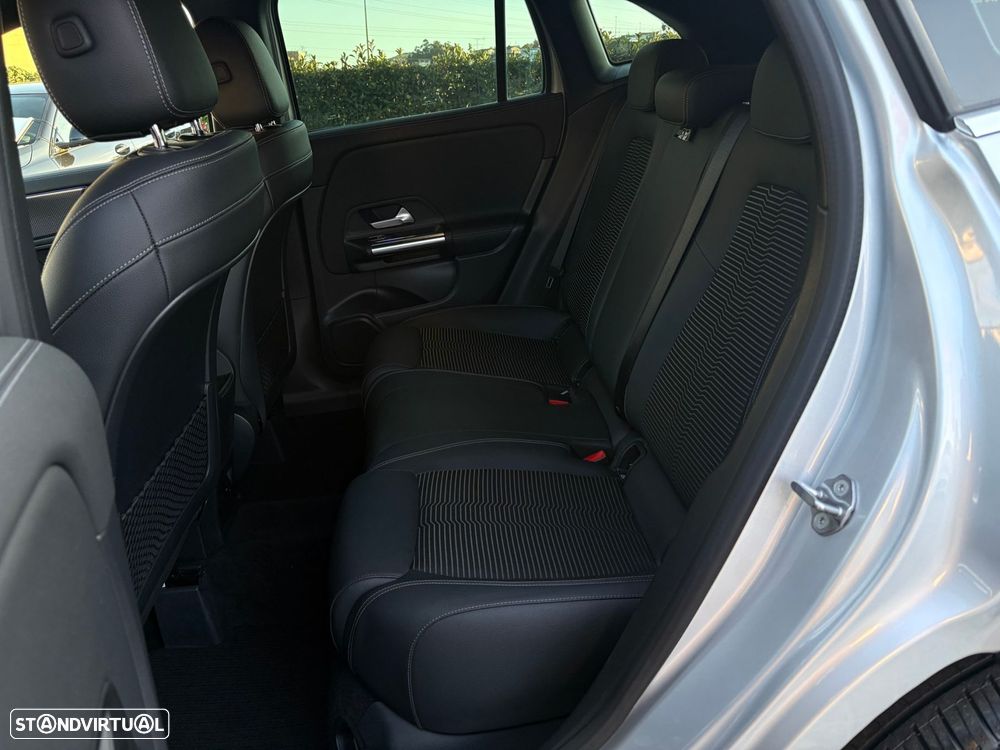Mercedes-Benz GLA 250 e Progressive - 38
