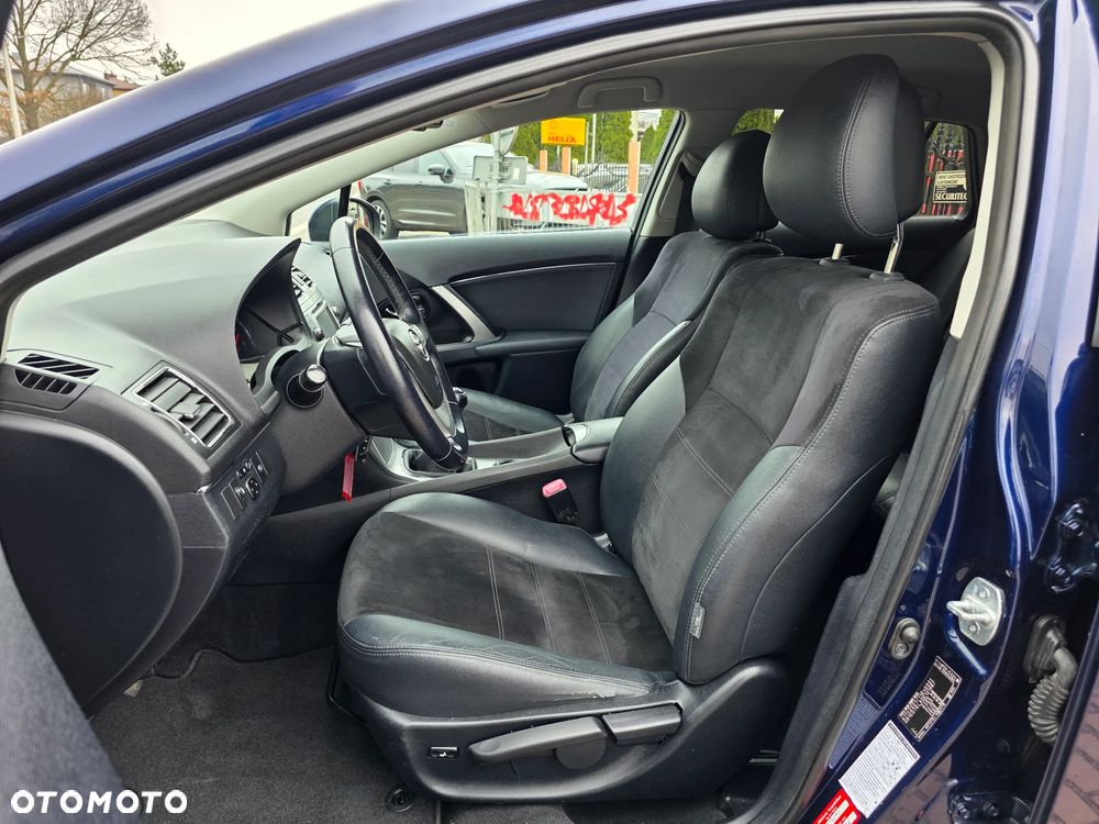 Toyota Avensis 2.0 D-4D Edition - 10