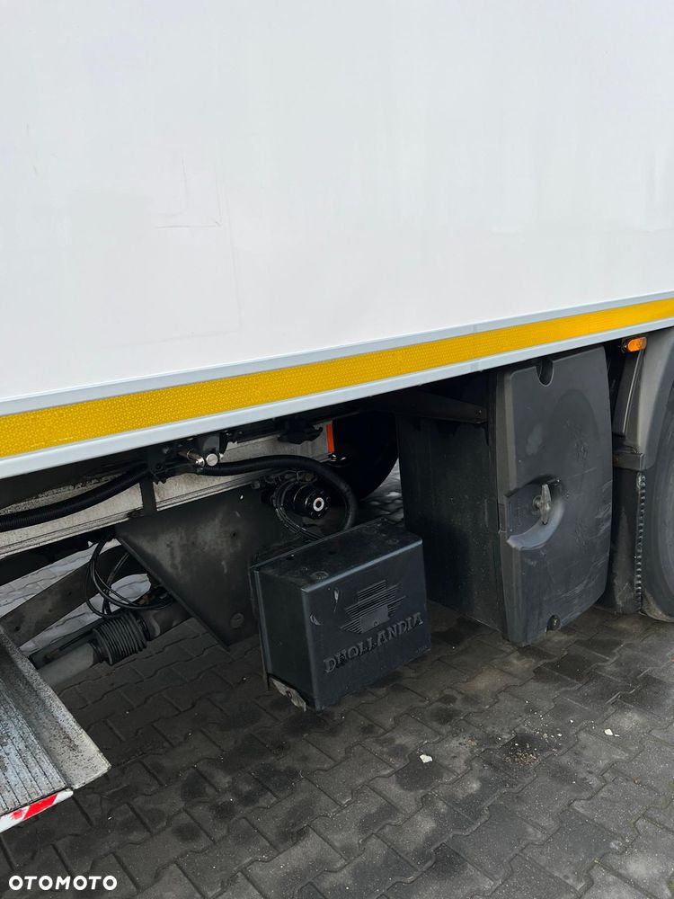 Lamberet chłodnia 2018 oś podnoszona agregat vector 1550 drukarka winda - 12