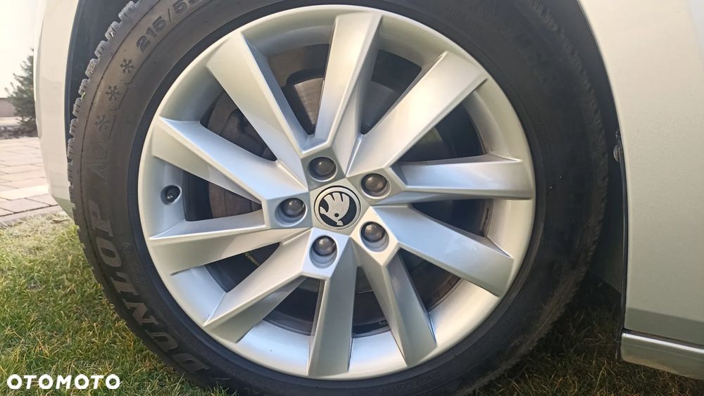 Skoda Superb 2.0 TDI SCR Ambition - 25