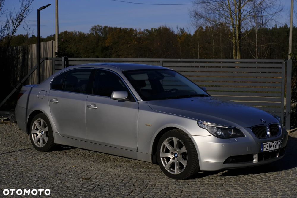 BMW Seria 5 520i - 1