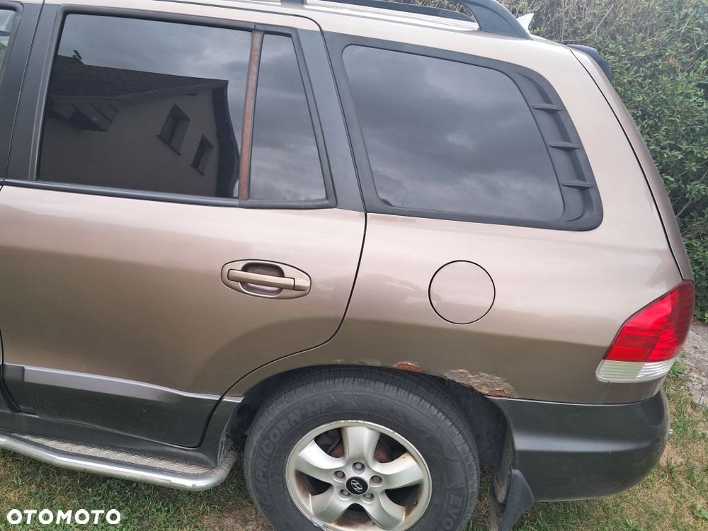Hyundai Santa Fe - 3