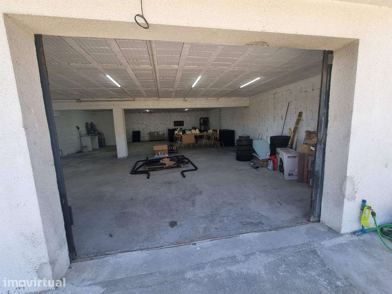 Armazém em Landim, Vila Nova de Famalicão para venda - Grande imagem: 3/22