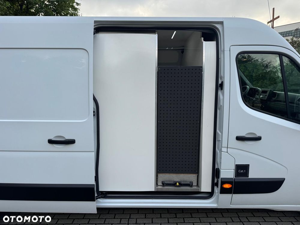 Renault Master - 25