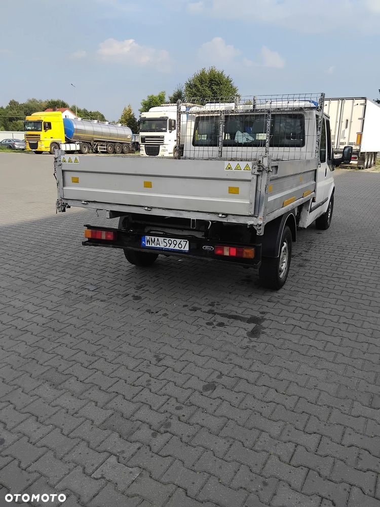 Ford Transit 350L - 6