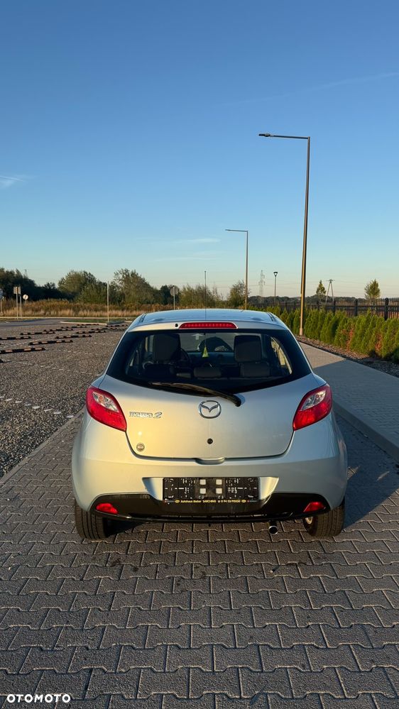 Mazda 2 2008 photo 5