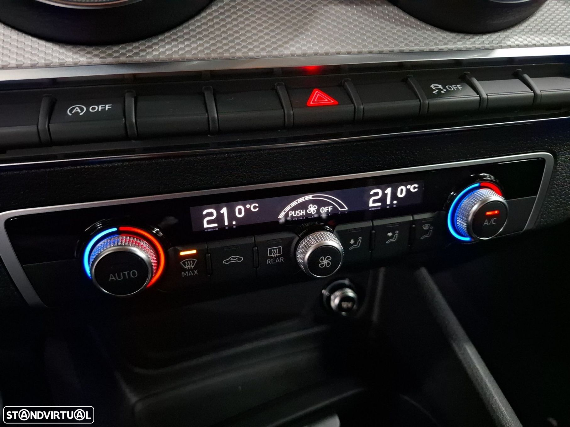 Audi Q2 30 TFSI Advanced - 18