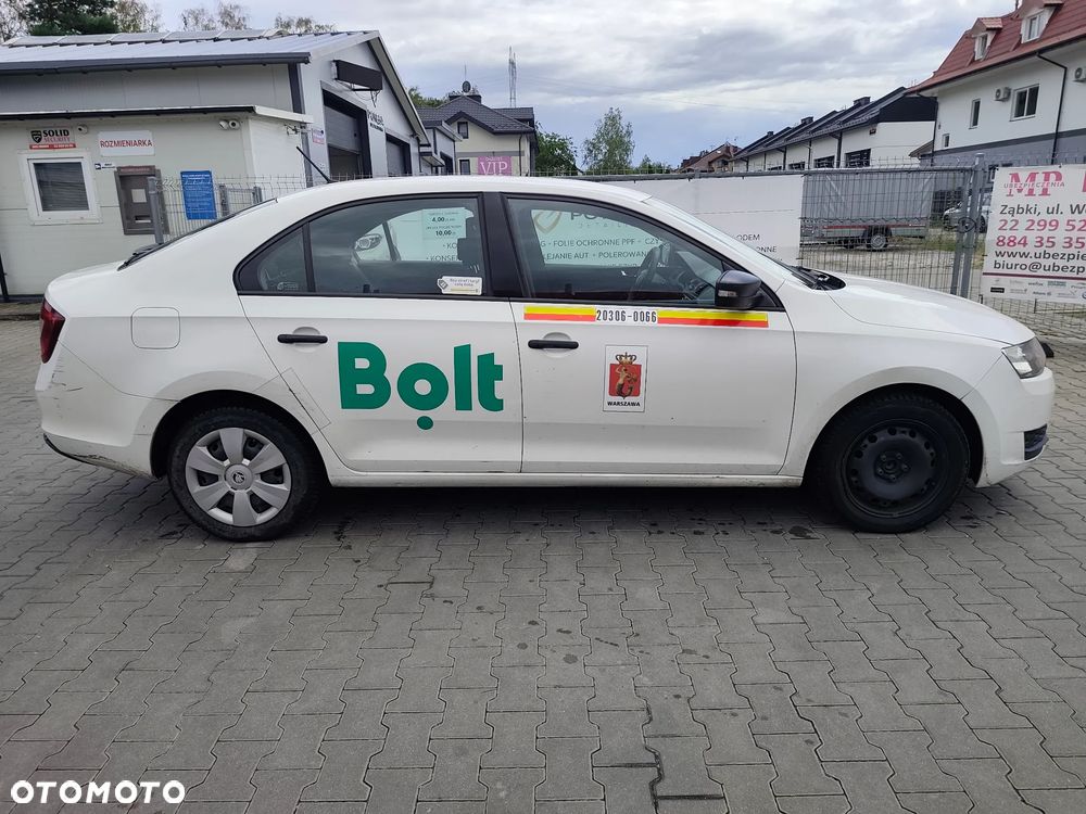Skoda RAPID 1.0 TSI Active - 2