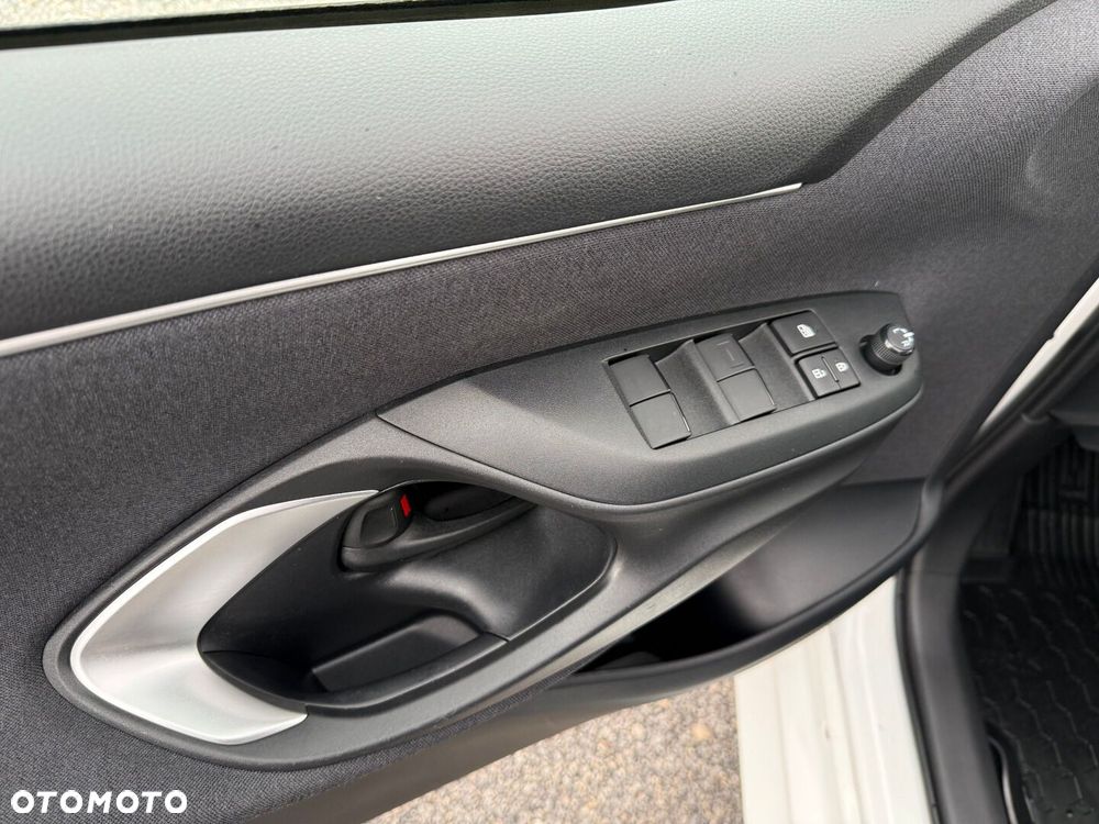 Toyota Yaris 1.5 Comfort - 22