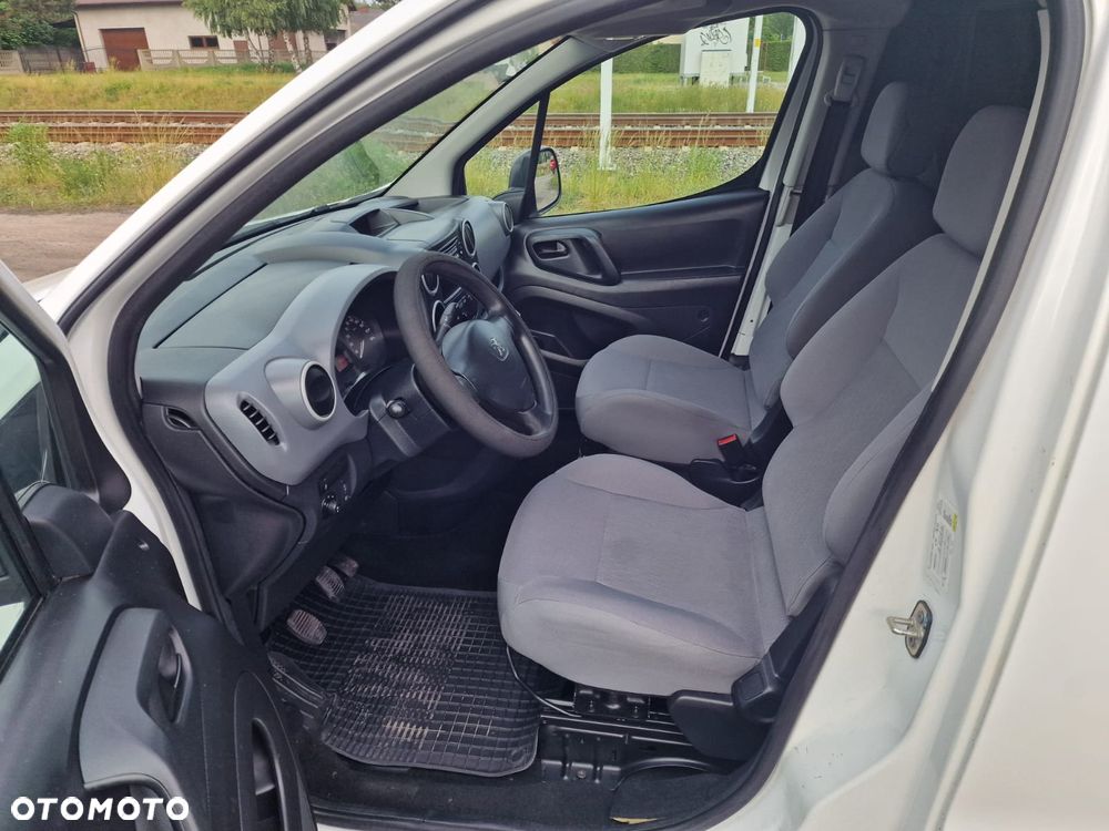 Peugeot PARTNER - 9
